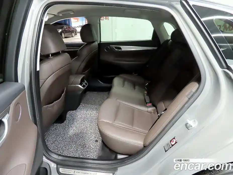 Hyundai Grandeur 2021 2.5 гидро в Москве № 927430, фото 11