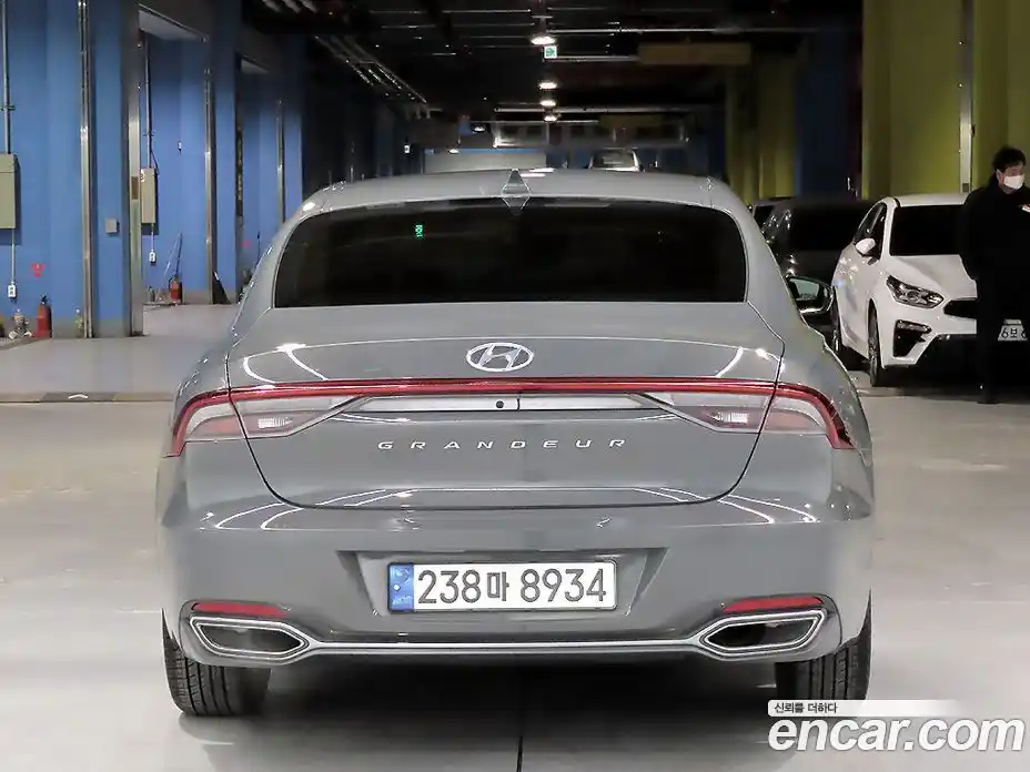 Hyundai Grandeur 2021 2.5 гидро в Москве № 927430, фото 4