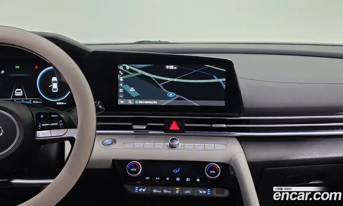 Hyundai Avante 2022 1.6 Автомат в Москве № 927524, фото 16