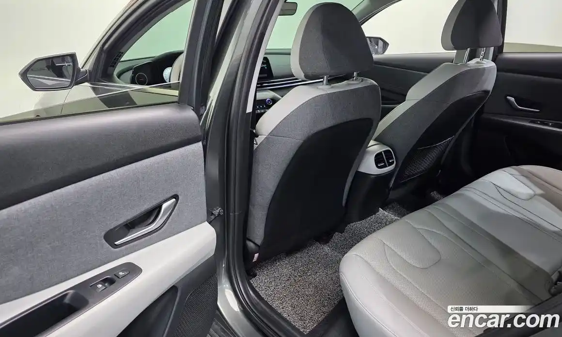 Hyundai Avante 2022 1.6 Автомат в Москве № 927524, фото 18