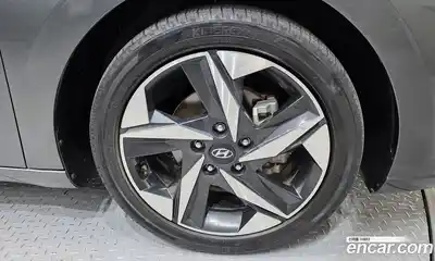 Hyundai Avante 2022 1.6 Автомат в Москве № 927524, миниатюра 5