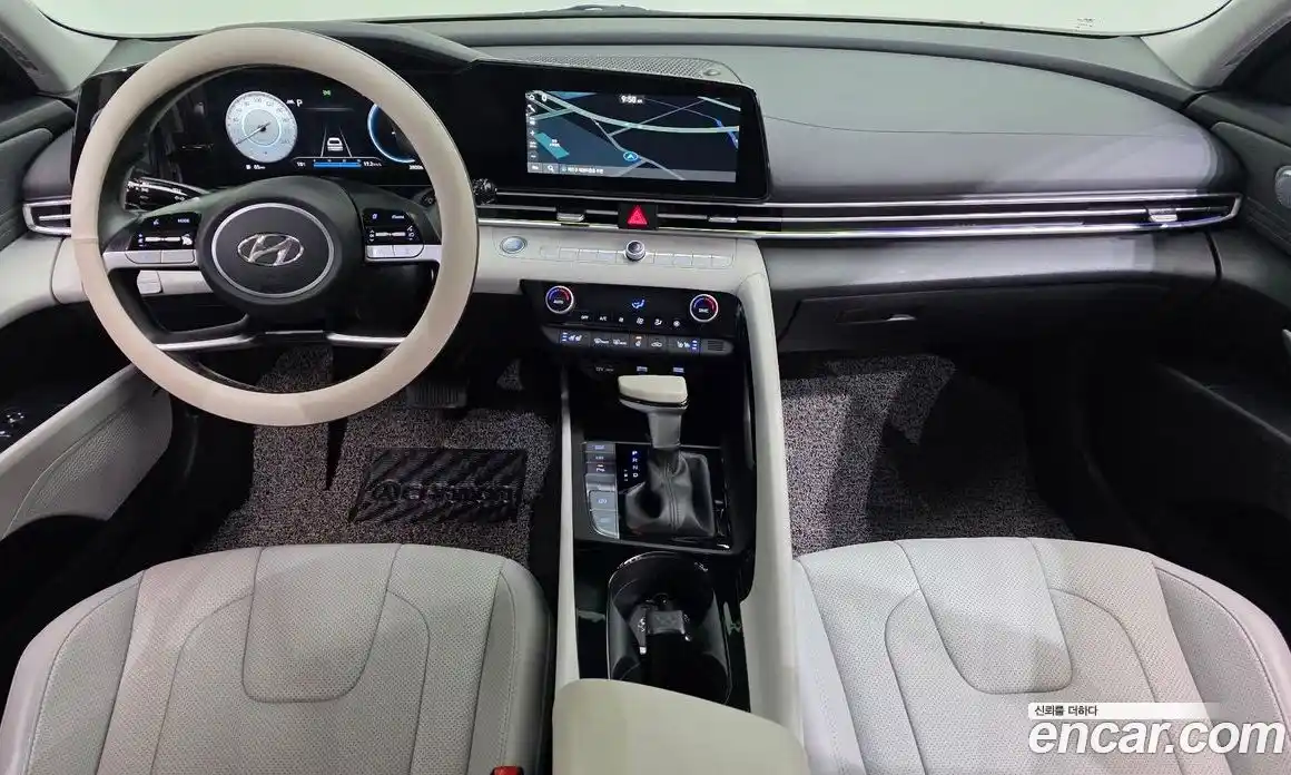 Hyundai Avante 2022 1.6 Автомат в Москве № 927524, фото 7