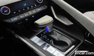 Hyundai Avante 2022 1.6 Автомат в Москве № 927524, миниатюра 9