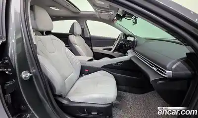 Hyundai Avante 2022 1.6 Автомат в Москве № 927524, миниатюра 10