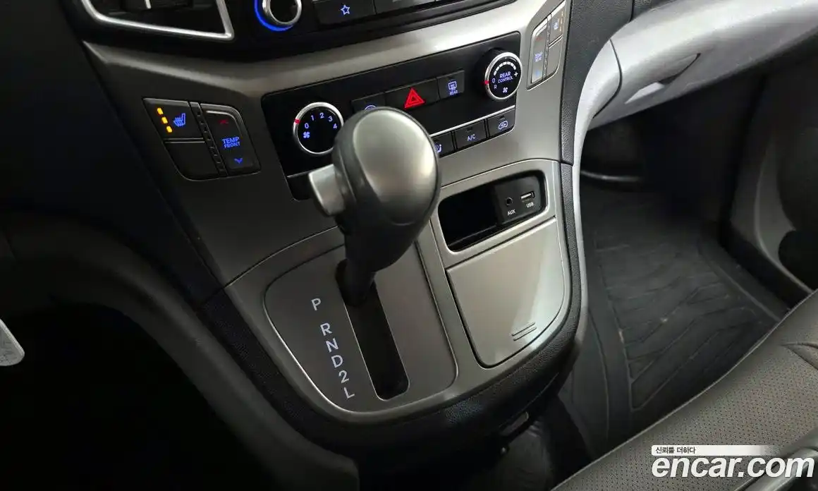 Hyundai Starex 2019 2.4 Автомат в Москве № 927555, фото 9