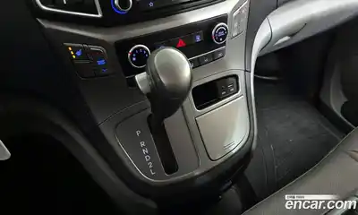 Hyundai Starex 2019 2.4 Автомат в Москве № 927555, миниатюра 9