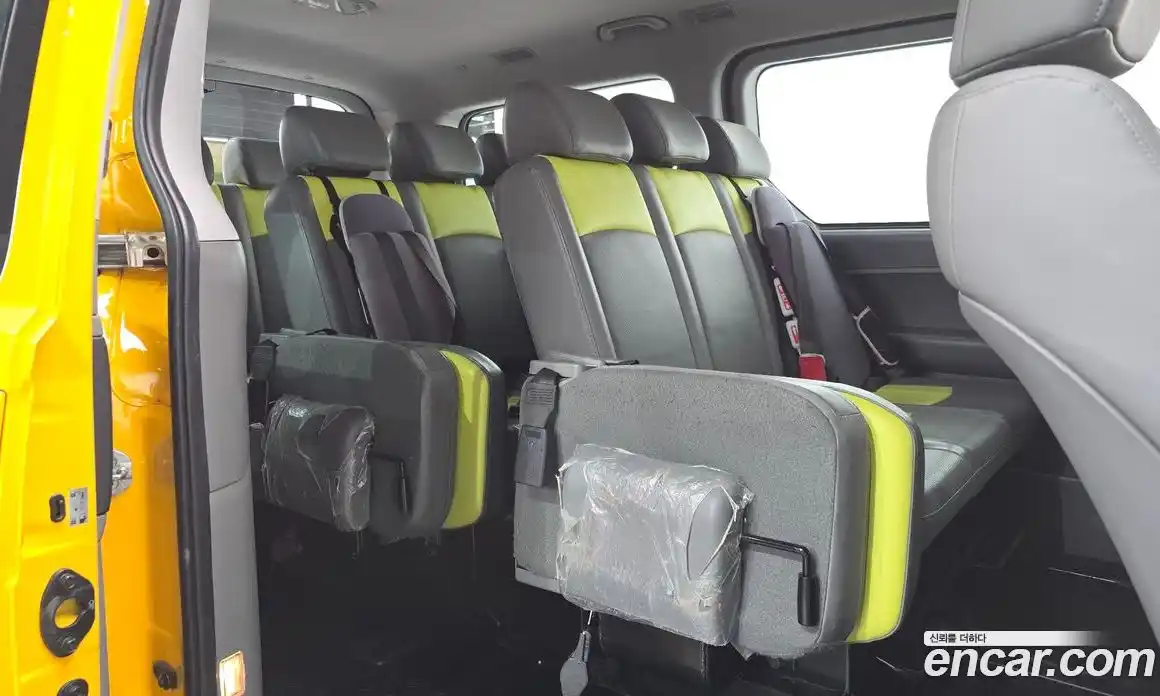 Hyundai Starex 2019 2.5 Автомат в Москве № 927633, фото 12