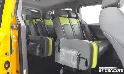 Hyundai Starex 2019 2.5 Автомат в Москве № 927633, миниатюра 12