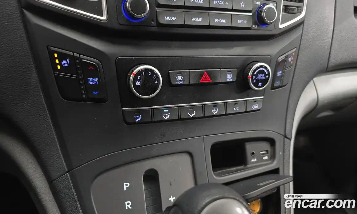 Hyundai Starex 2019 2.5 Автомат в Москве № 927633, фото 16