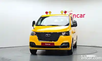 Hyundai Starex 2019 2.5 Автомат в Москве № 927633, миниатюра 3