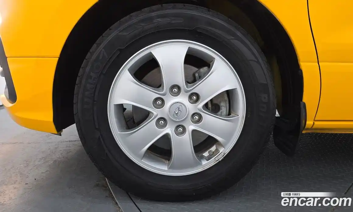 Hyundai Starex 2019 2.5 Автомат в Москве № 927633, фото 5