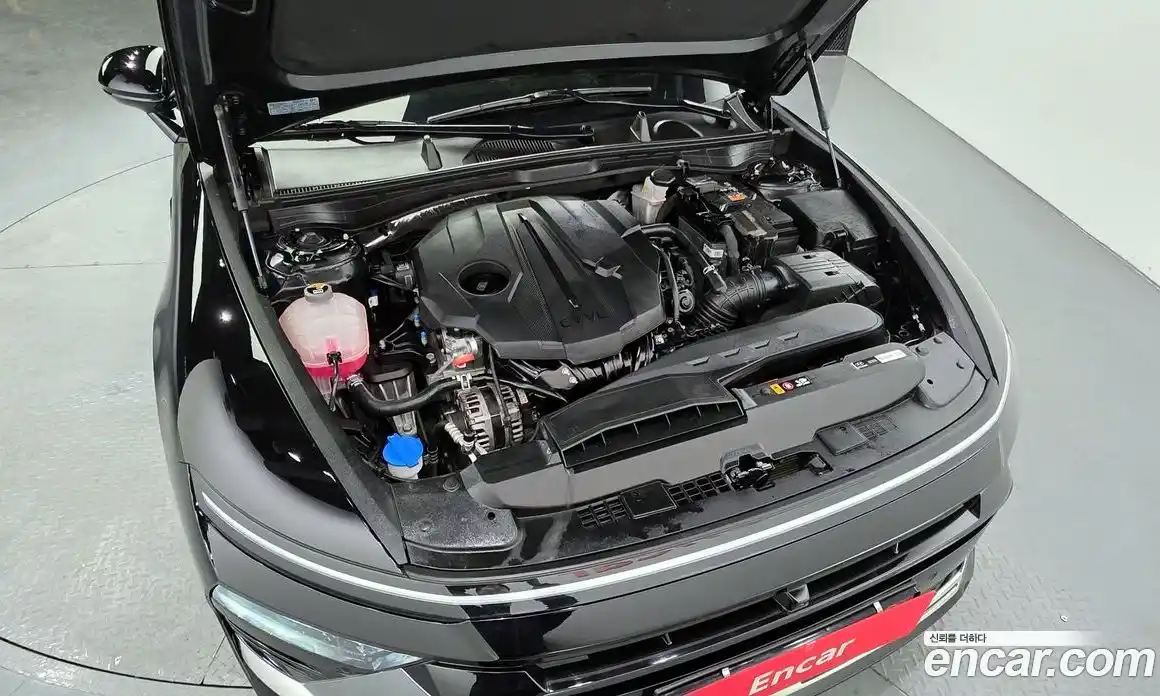 Hyundai Sonata 2024 2.0 Автомат в Москве № 927755, фото 6