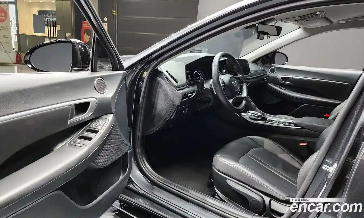 Hyundai Sonata 2022 2.0 гидро в Москве № 927871, фото 11