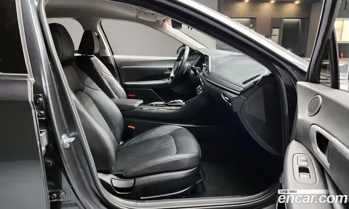Hyundai Sonata 2022 2.0 гидро в Москве № 927871, фото 10