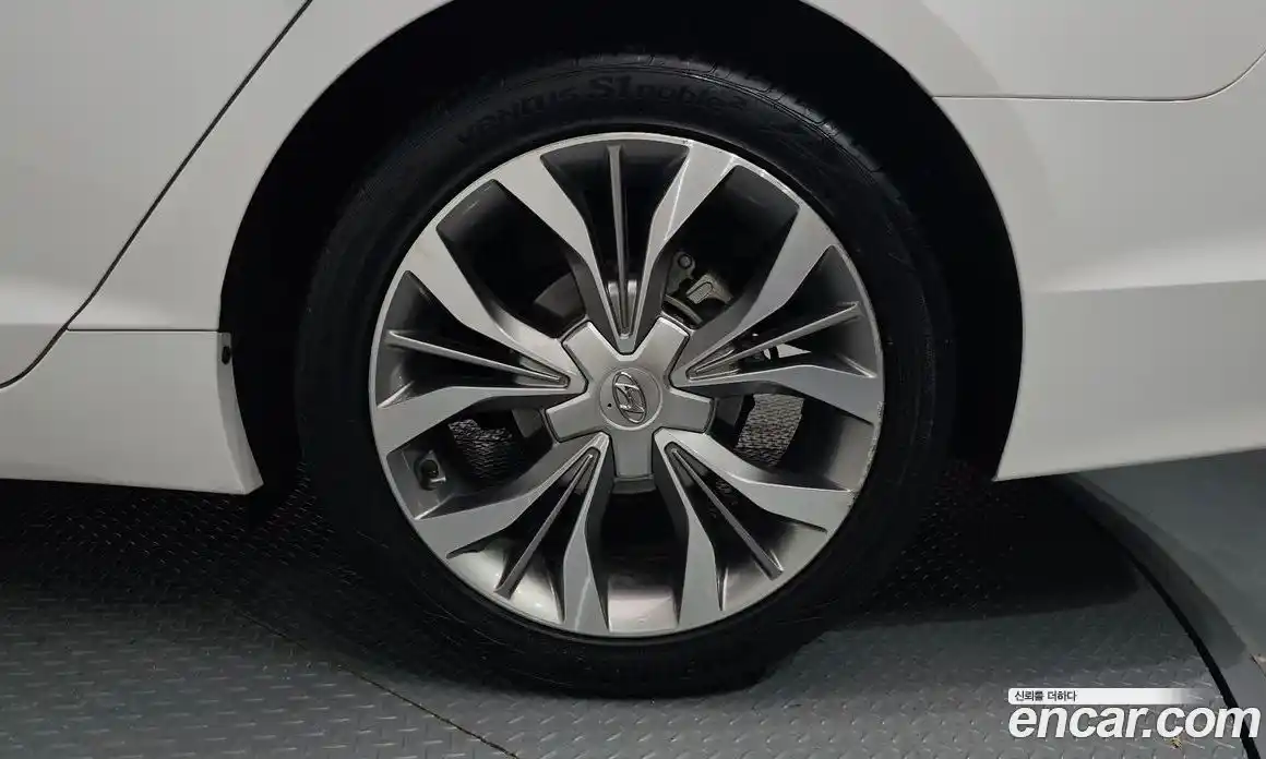 Hyundai Sonata 2014 2.0 гидро в Москве № 928055, фото 5