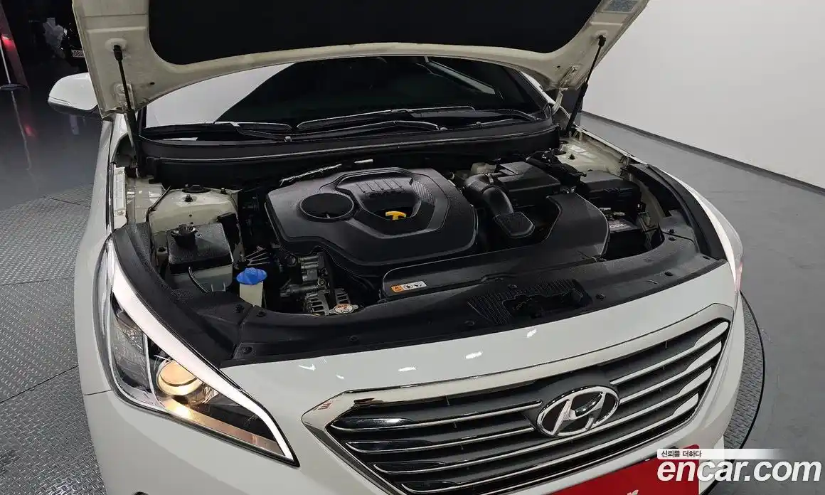 Hyundai Sonata 2014 2.0 гидро в Москве № 928055, фото 6