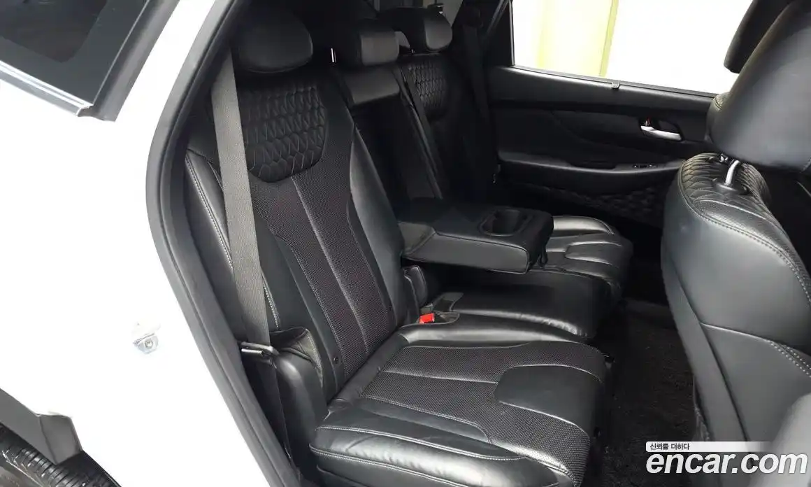 Hyundai Santa Fe 2018 2.0 гидро в Москве № 928064, фото 11