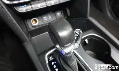 Hyundai Santa Fe 2018 2.0 гидро в Москве № 928064, миниатюра 8