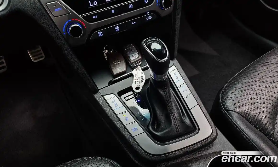 Hyundai Avante 2015 1.6 гидро в Москве № 928067, фото 9