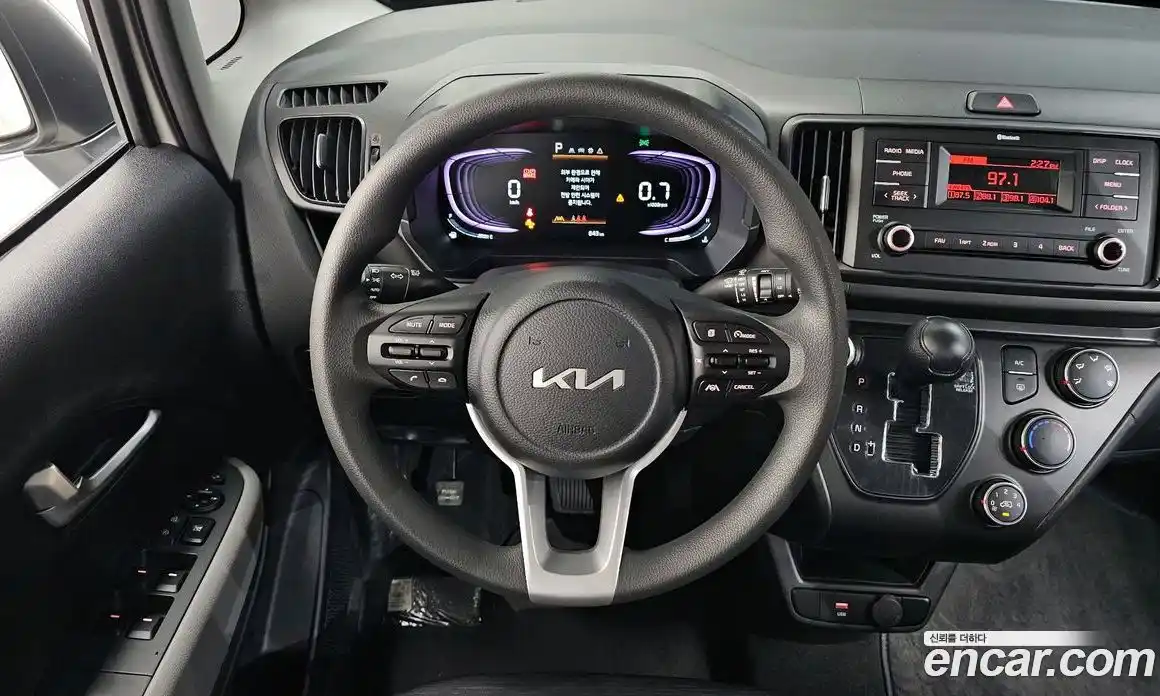 Kia Ray 2025 1.0 Автомат в Москве № 928259, фото 13