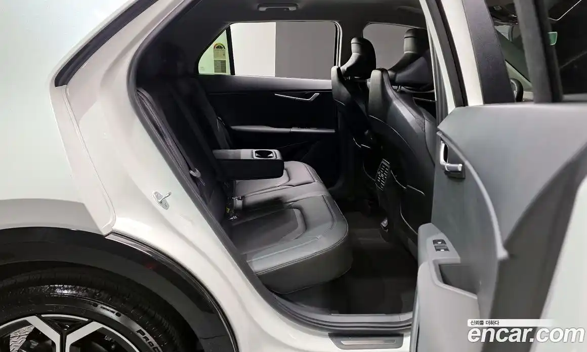 Kia Niro 2025 1.6 Автомат в Москве № 928284, фото 12