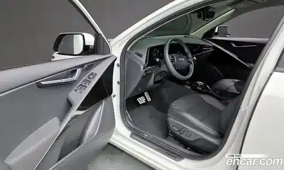 Kia Niro 2025 1.6 Автомат в Москве № 928284, миниатюра 10