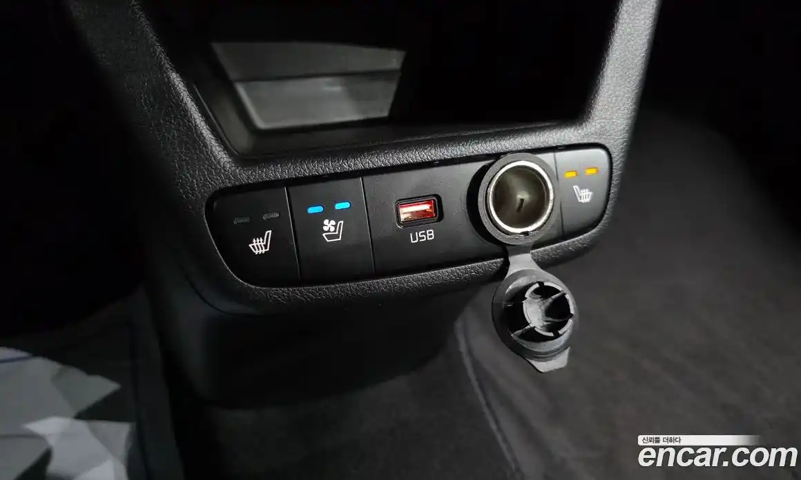 Kia Ray 2024 1.0 Автомат в Москве № 928405, фото 16