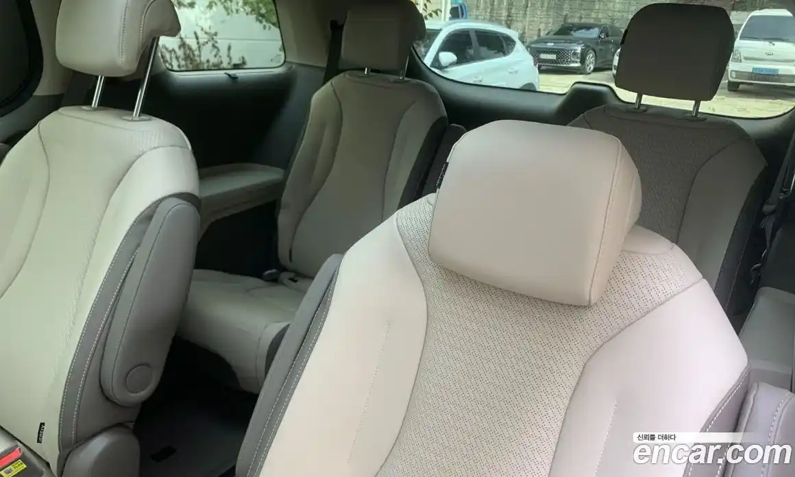 Kia Canival 2025 3.5 Автомат в Москве № 928414, фото 17