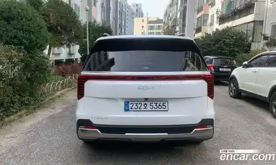 Kia Canival 2025 3.5 Автомат в Москве № 928414, миниатюра 4