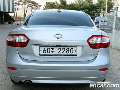 Renault SM3 2015 1.6 гидро в Москве № 928486, миниатюра 4
