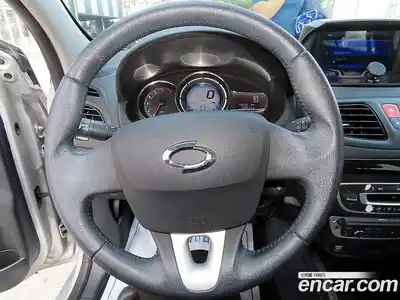 Renault SM3 2015 1.6 гидро в Москве № 928486, миниатюра 8