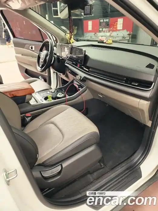 Kia Canival 2024 1.6 гидро в Москве № 928844, фото 14