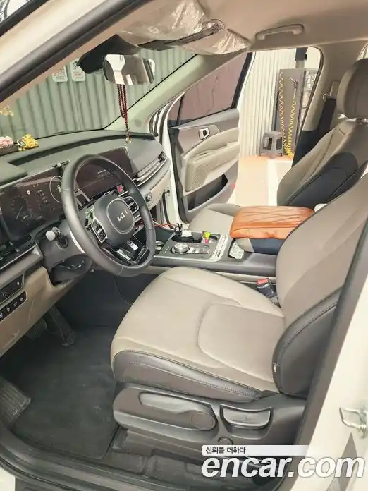 Kia Canival 2024 1.6 гидро в Москве № 928844, фото 6