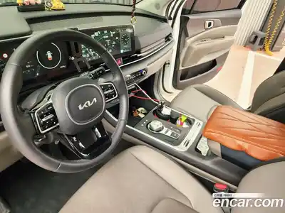 Kia Canival 2024 1.6 гидро в Москве № 928844, миниатюра 8