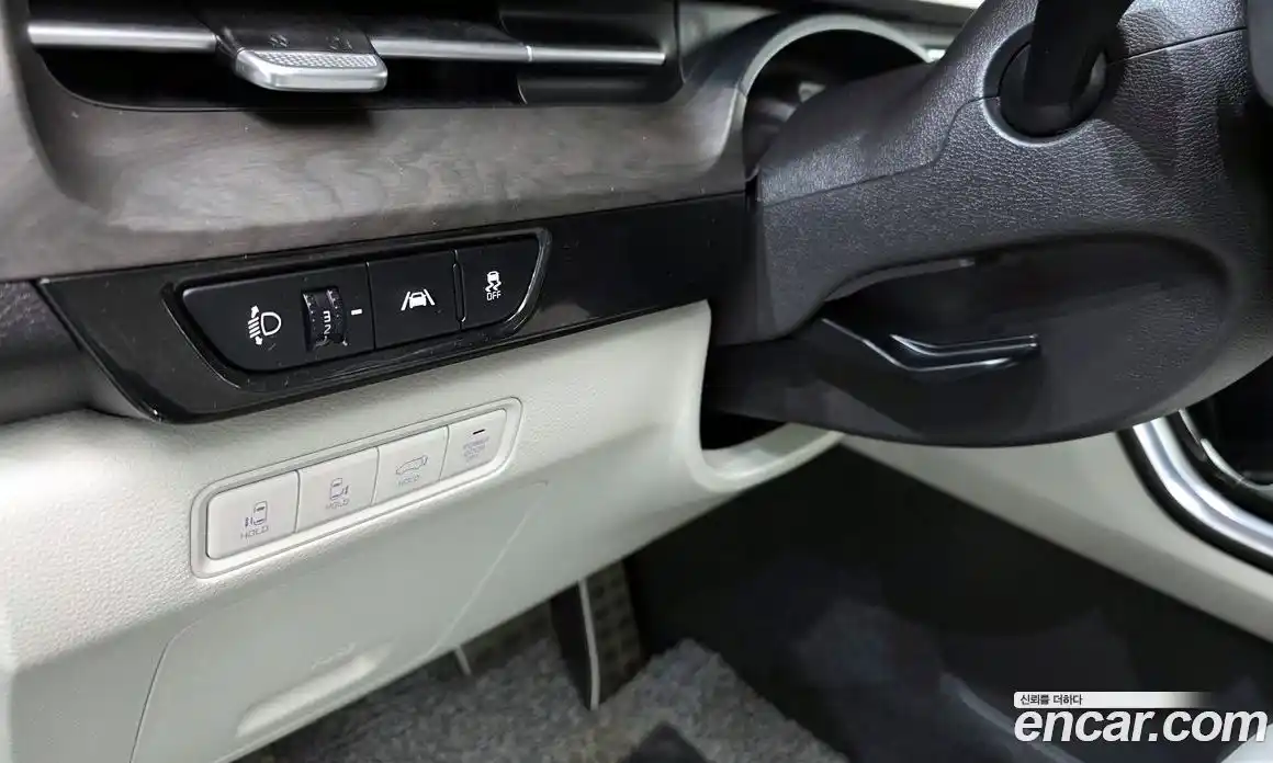 Kia Canival 2023 2.2 Автомат в Москве № 929105, фото 14