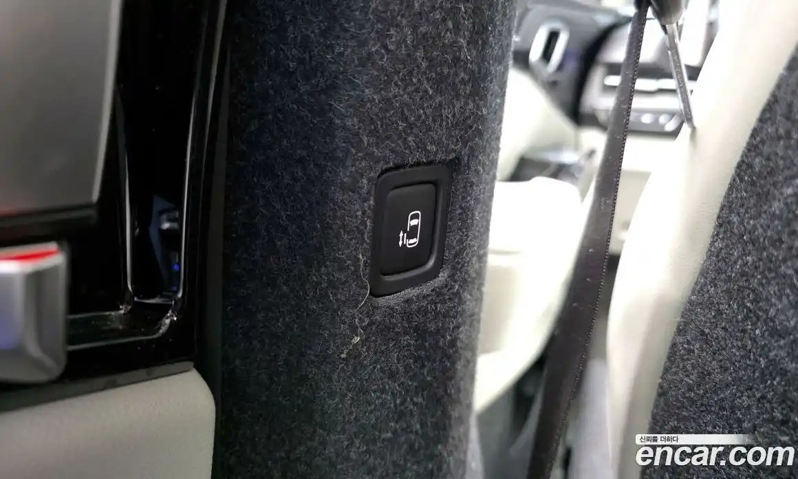 Kia Canival 2023 2.2 Автомат в Москве № 929105, фото 17