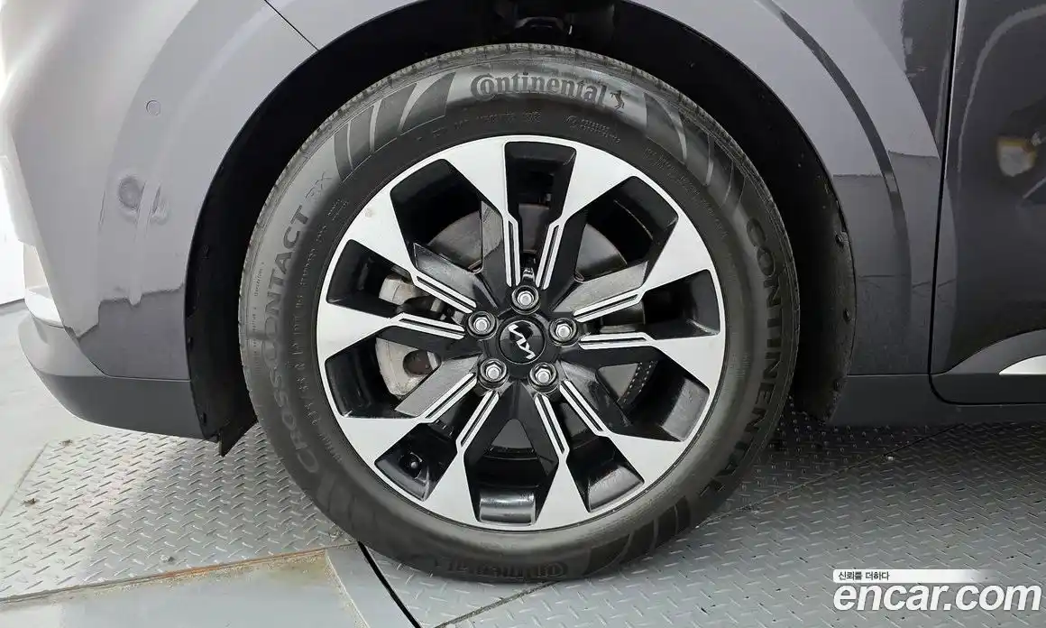 Kia Canival 2023 2.2 Автомат в Москве № 929105, фото 5