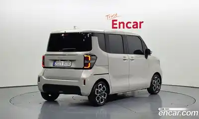 Kia Ray 2023 1.0 Автомат в Москве № 929176, миниатюра 2