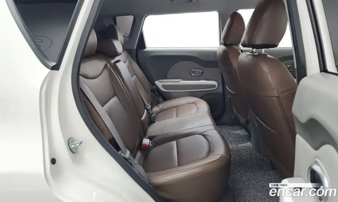 Kia Soul 2018 Автомат в Москве № 929215, фото 12