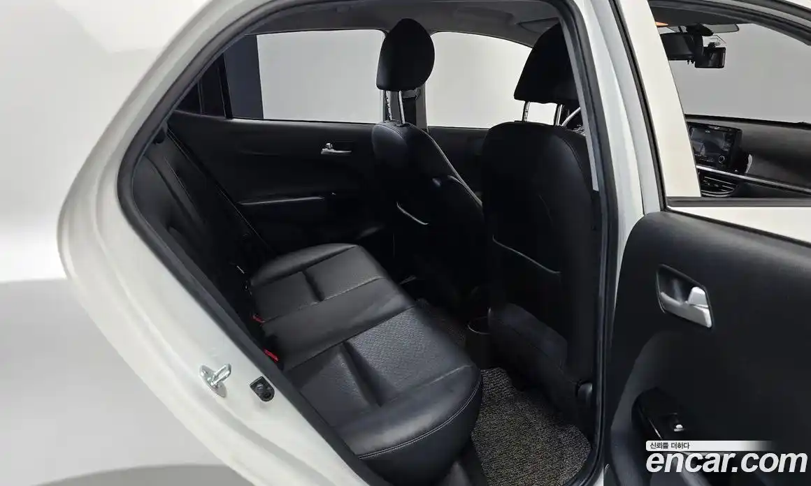 Kia Morning 2020 1.0 Автомат в Москве № 929247, фото 12