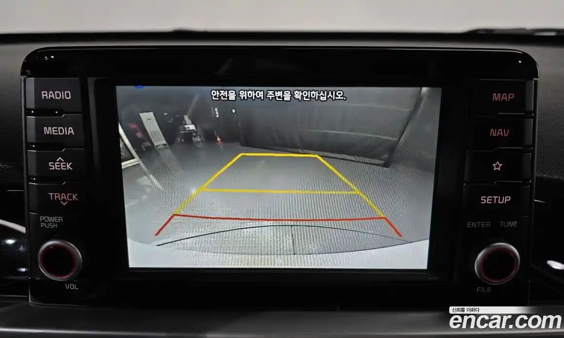 Kia Morning 2020 1.0 Автомат в Москве № 929247, фото 15