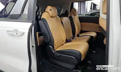 Kia Canival 2023 3.5 Автомат в Москве № 929252, миниатюра 11