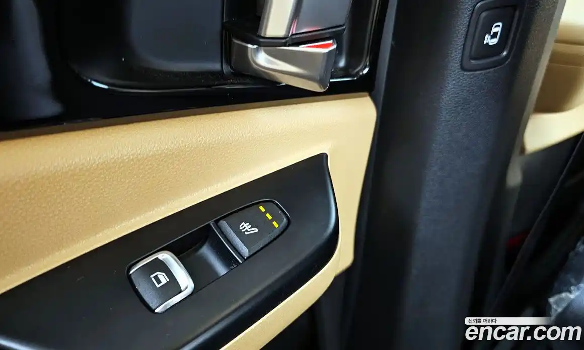 Kia Canival 2023 3.5 Автомат в Москве № 929252, фото 18