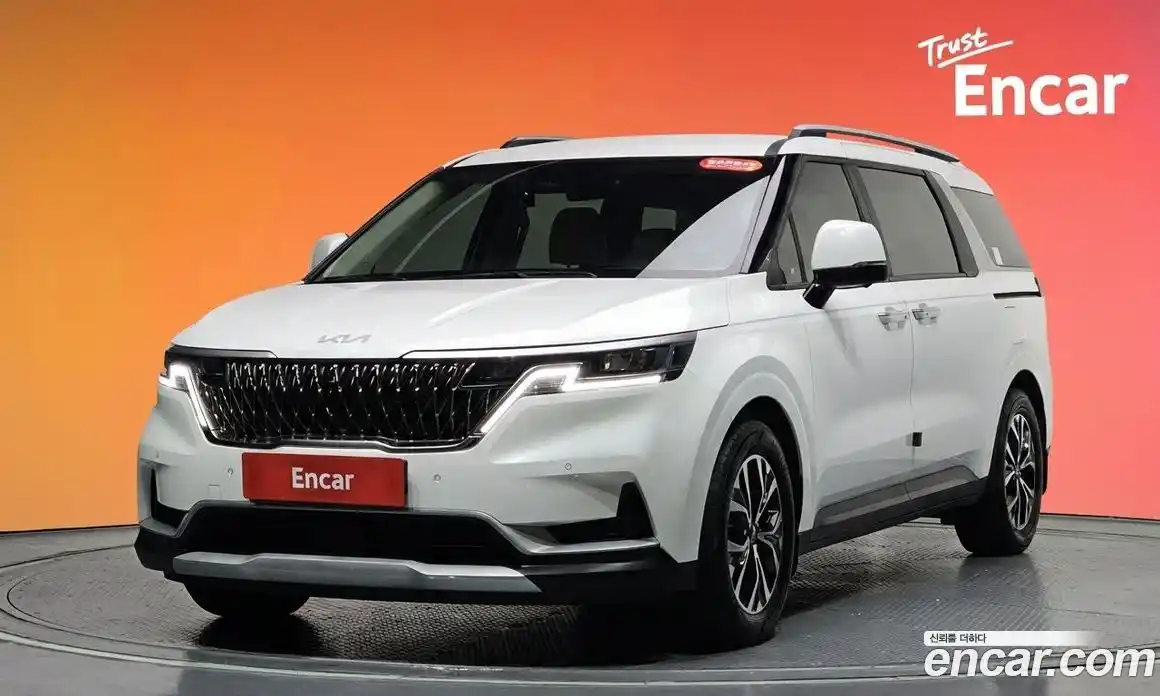 Kia Canival 2023 3.5 Автомат в Москве № 929252, фото 20