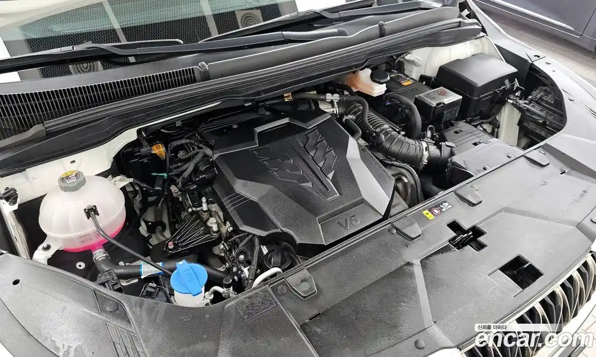 Kia Canival 2023 3.5 Автомат в Москве № 929252, фото 5