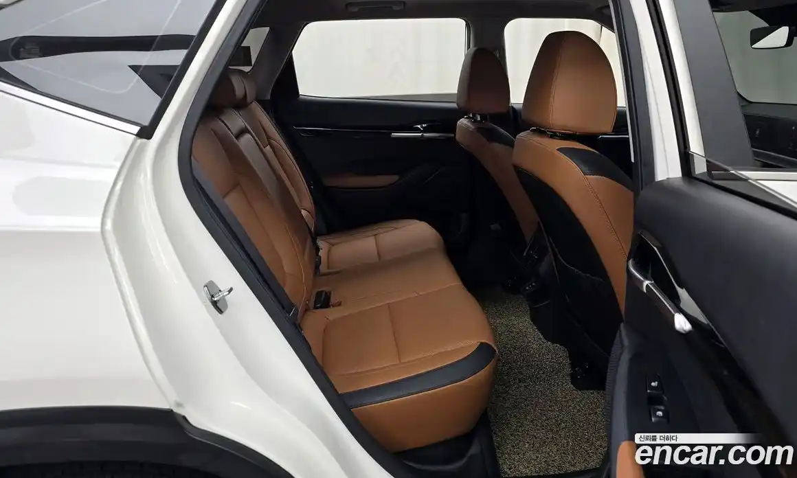 Kia Seltos 2022 1.6 Автомат в Москве № 929270, фото 12