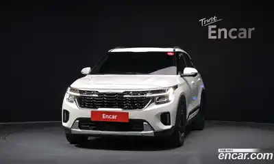 Kia Seltos 2022 1.6 Автомат в Москве № 929270, миниатюра 3