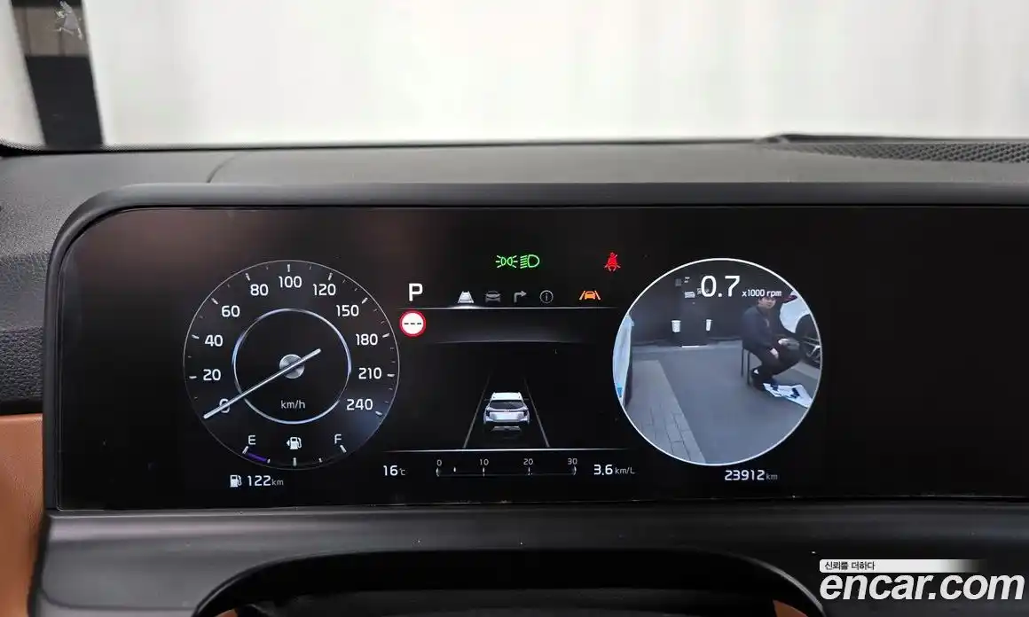 Kia Seltos 2022 1.6 Автомат в Москве № 929270, фото 8