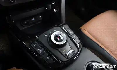 Kia Seltos 2022 1.6 Автомат в Москве № 929270, миниатюра 9