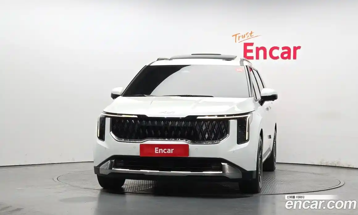 Kia Canival 2024 2.2 Автомат в Москве № 929414, фото 3